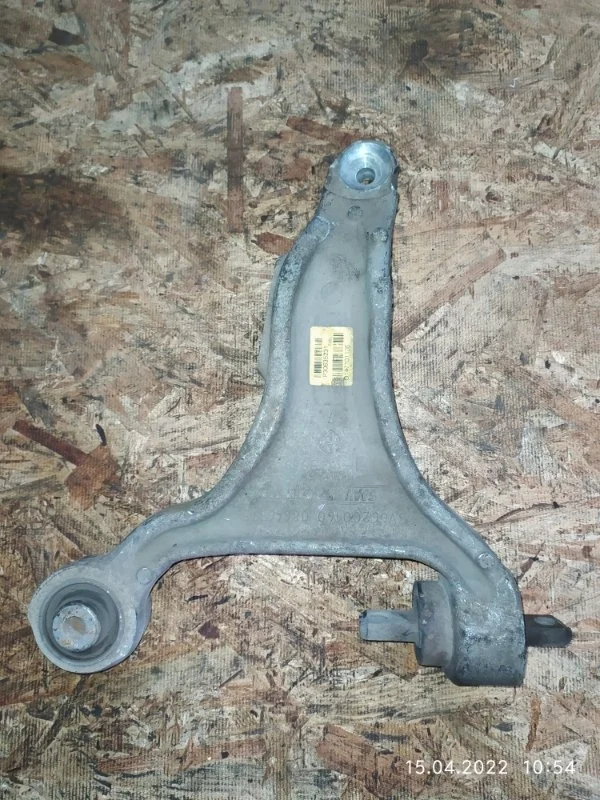 Рычаг подвески нижний VOLVO XC70 2004 SZ