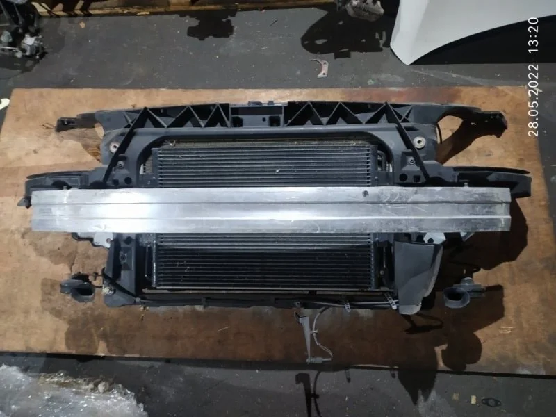 Панель передняя Audi TT 2001 8N3