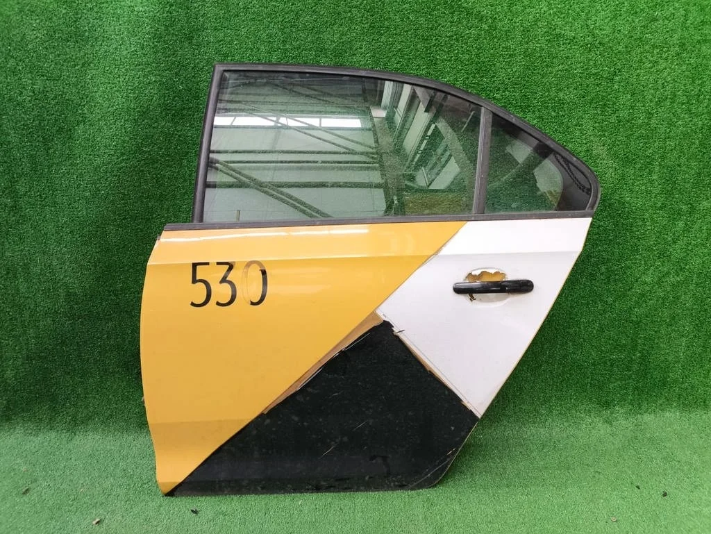 Б.у. дверь SKODA RAPID SKODA RAPID