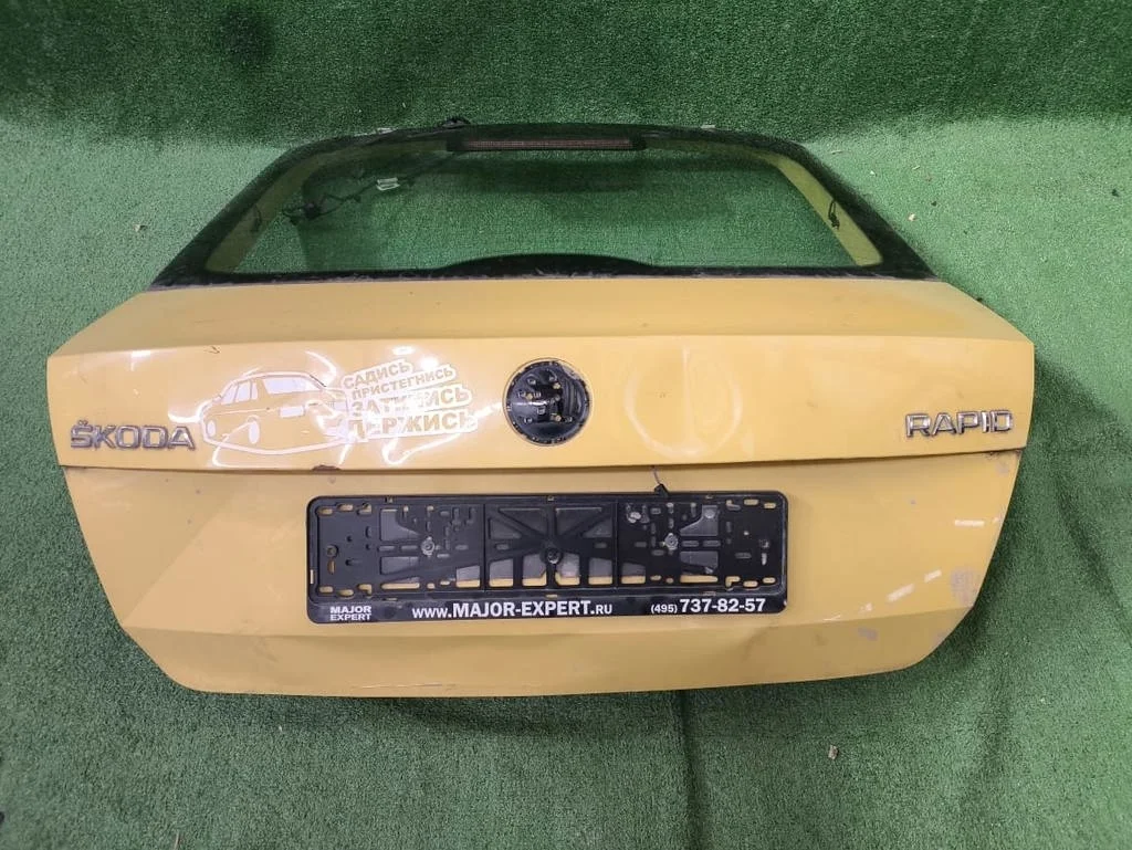 Б.у. дверь багажника SKODA RAPID SKODA RAPID