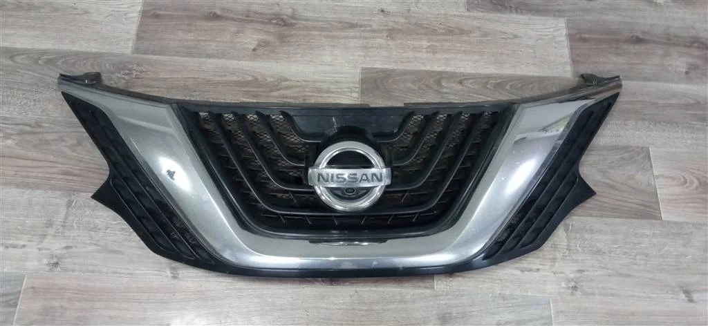 Б.у. решетка радиатора NISSAN MURANO Z52 NISSAN MURANO Z52