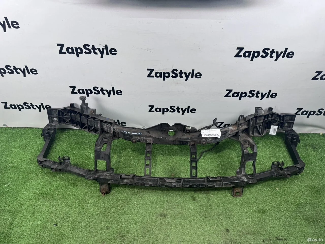 Передняя панель ford kuga 1 2008-2012