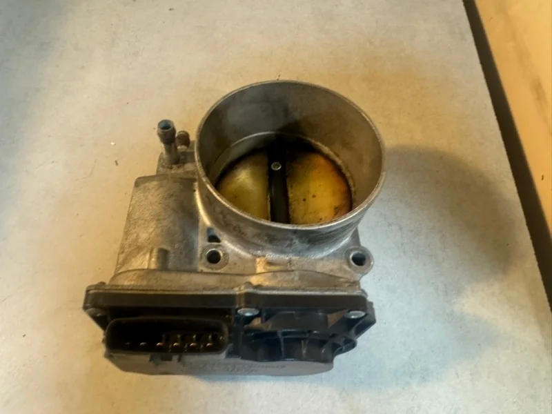 Дроссельная заслонка Volvo XC90