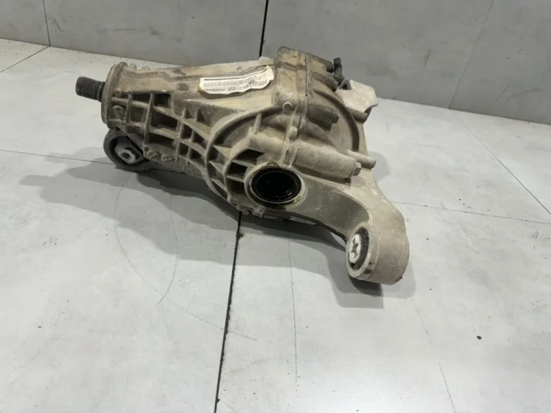 Редуктор моста Volkswagen Touareg 2011