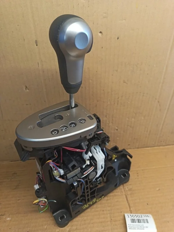 Рычаг переключения акпп Nissan Dualis 2007 NJ10