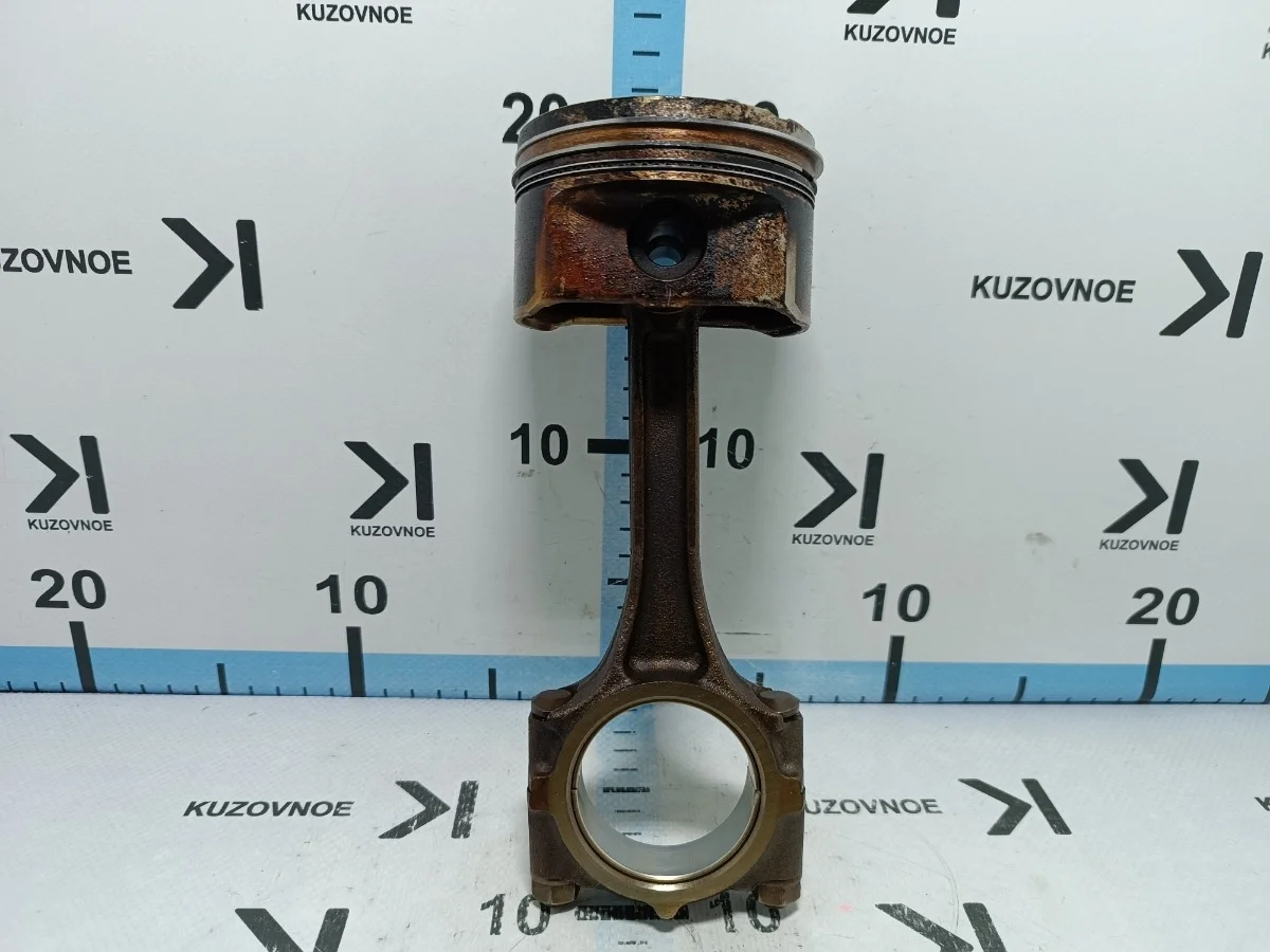 Поршень Kia Rio 2011 JB