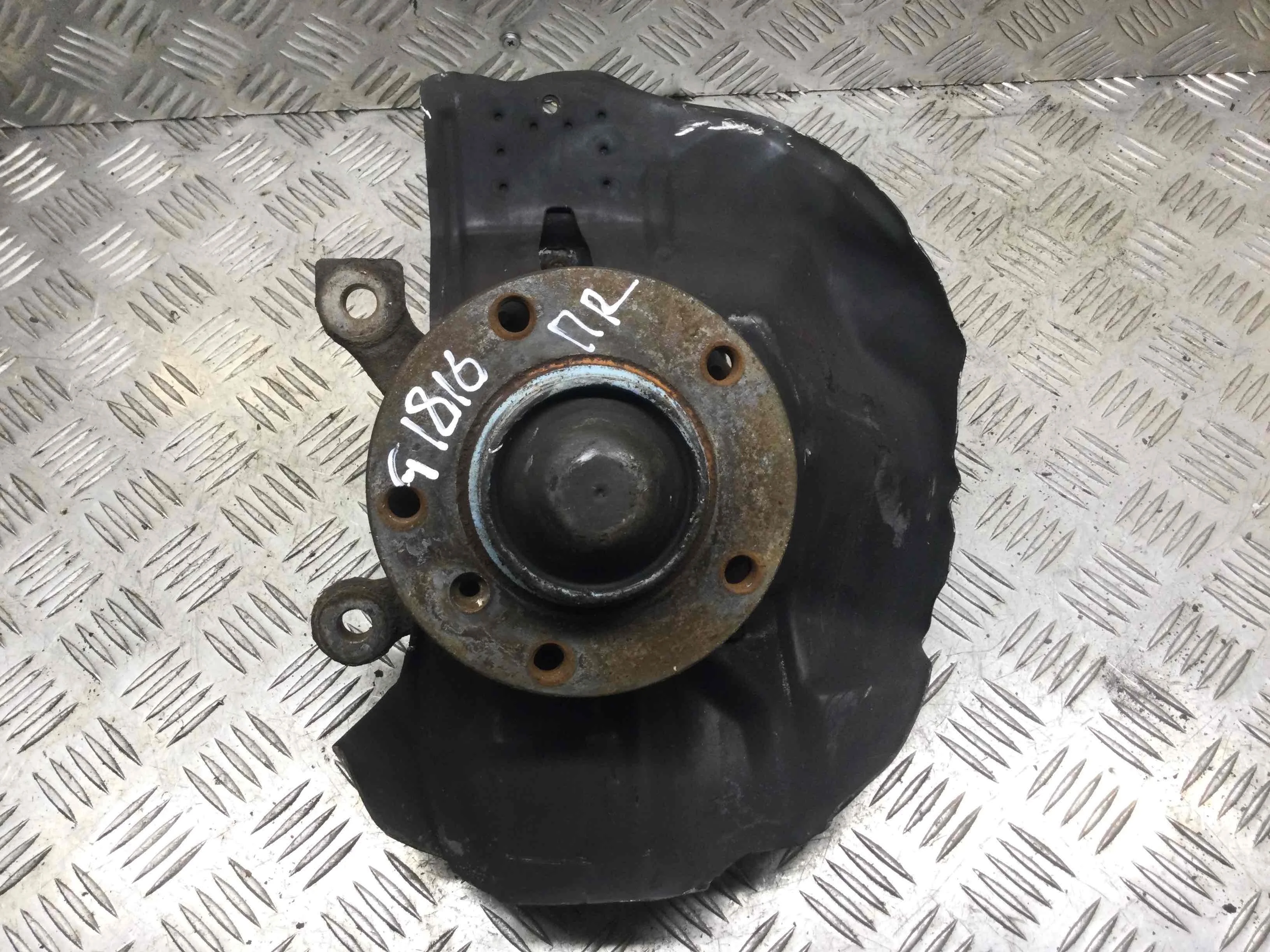 Ступица передняя правая BMW 3-Series 3-Series E46 1998 - 2006 бензин 2.2 i Механика Купе