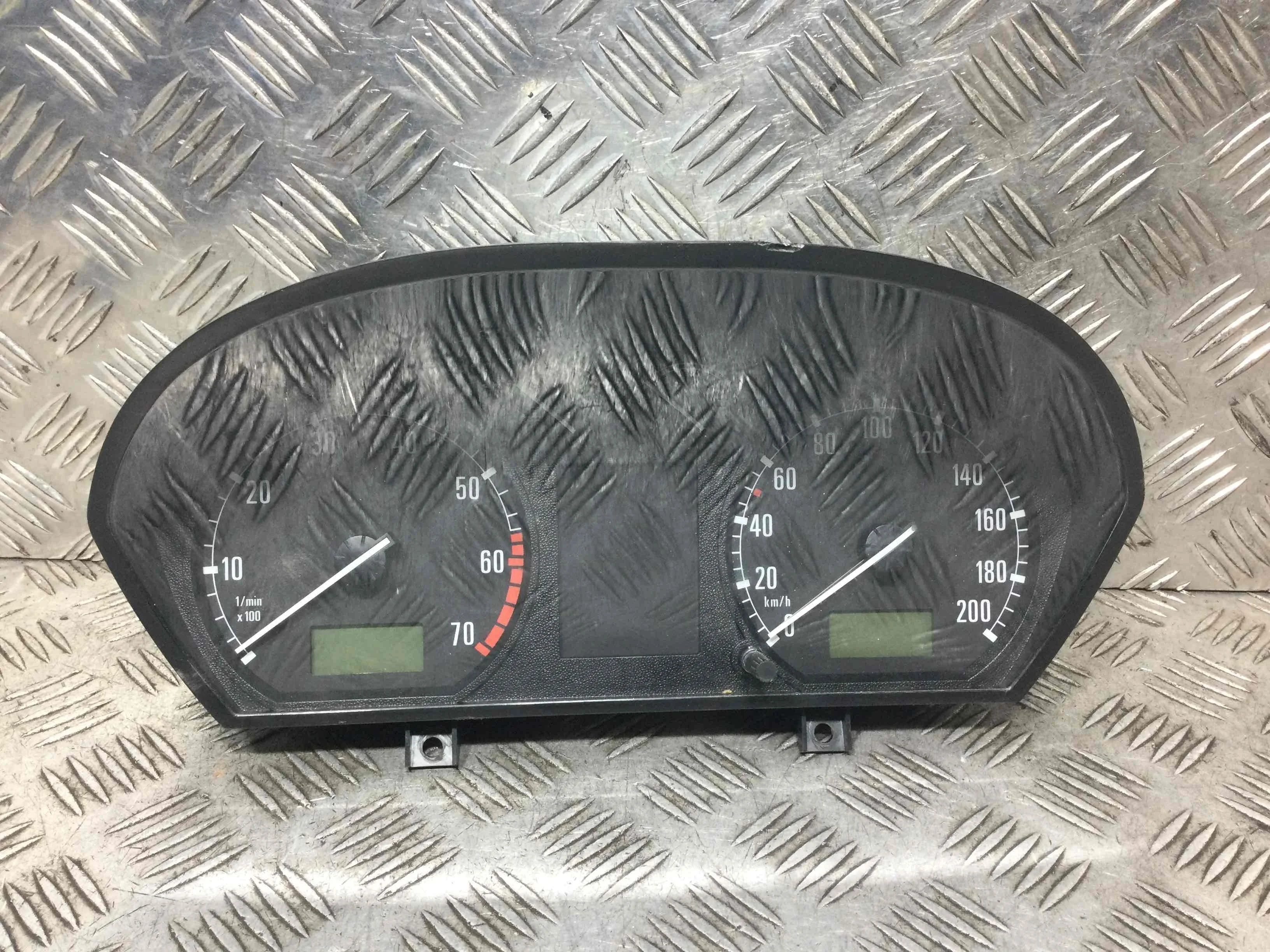 Щиток приборов (приборная панель) SEAT Ibiza 3 поколение (2001-2006) бензин 1.2 i Механика Х/б