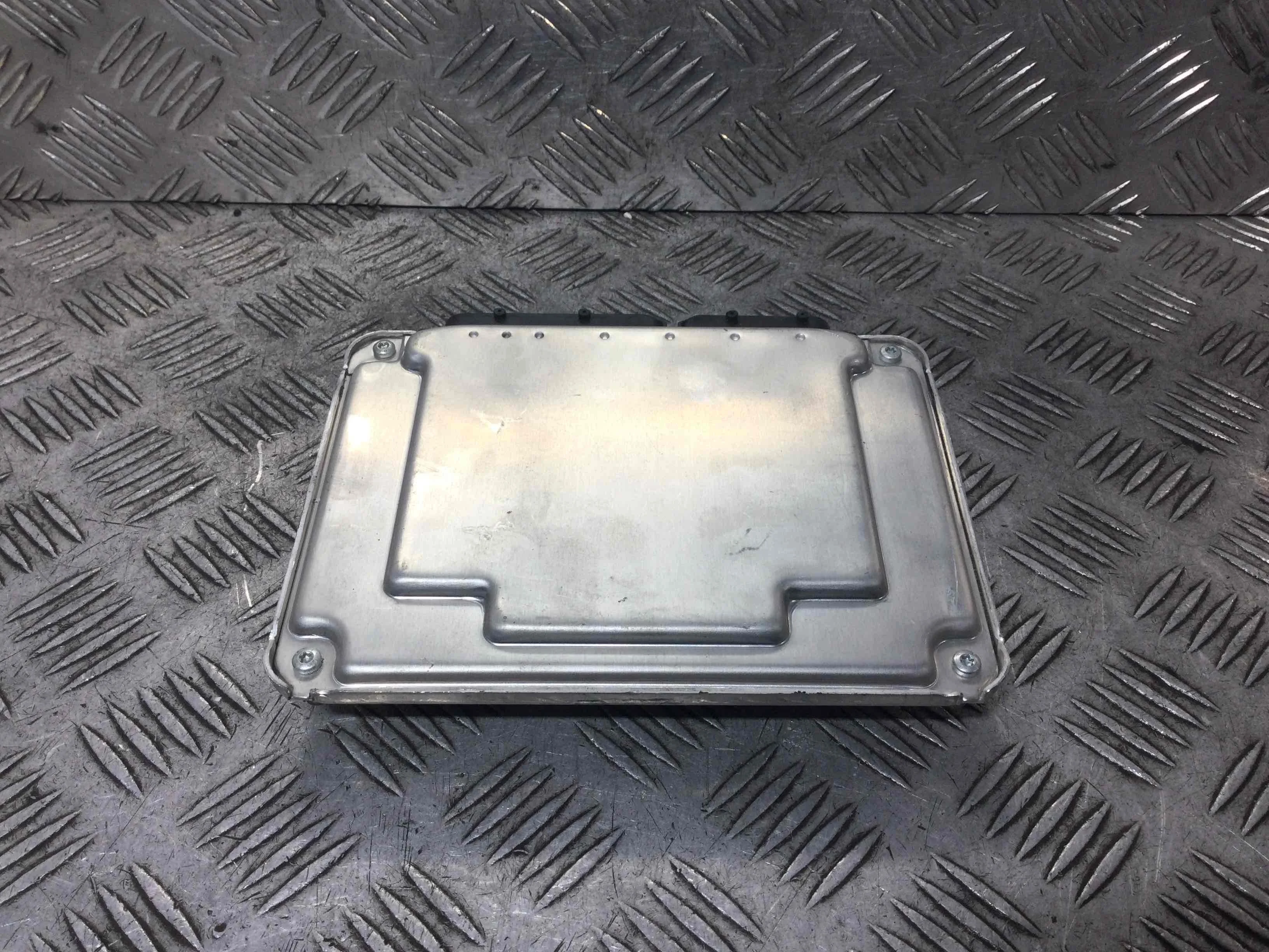 Блок управления двигателем Audi A4 B6 (2000-2005) дизель 2.5 TDI Автомат Универсал