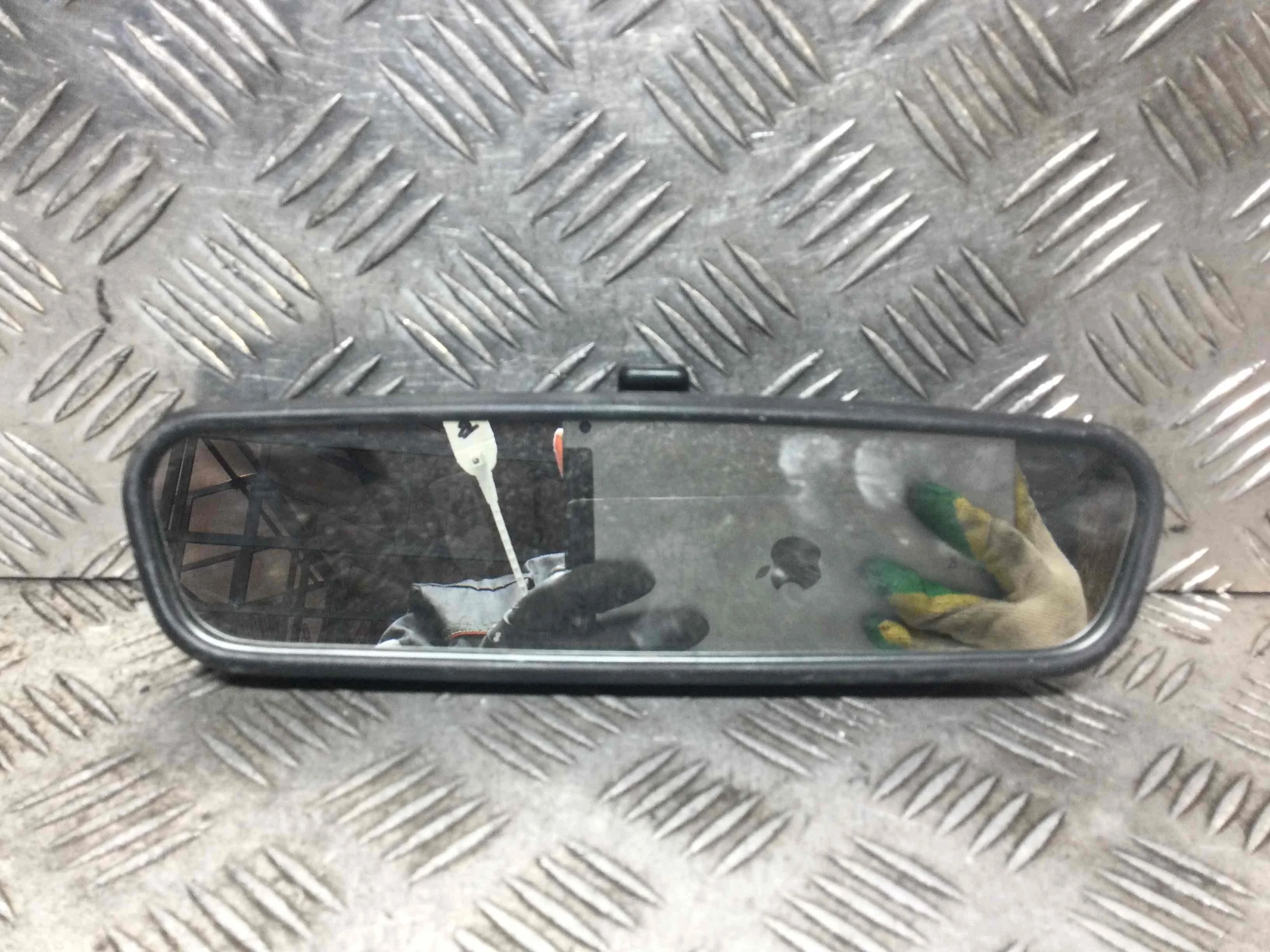 Зеркало салона Audi A4 B5 [рестайлинг] (1999-2001) дизель 1.9 TDI Механика Седан