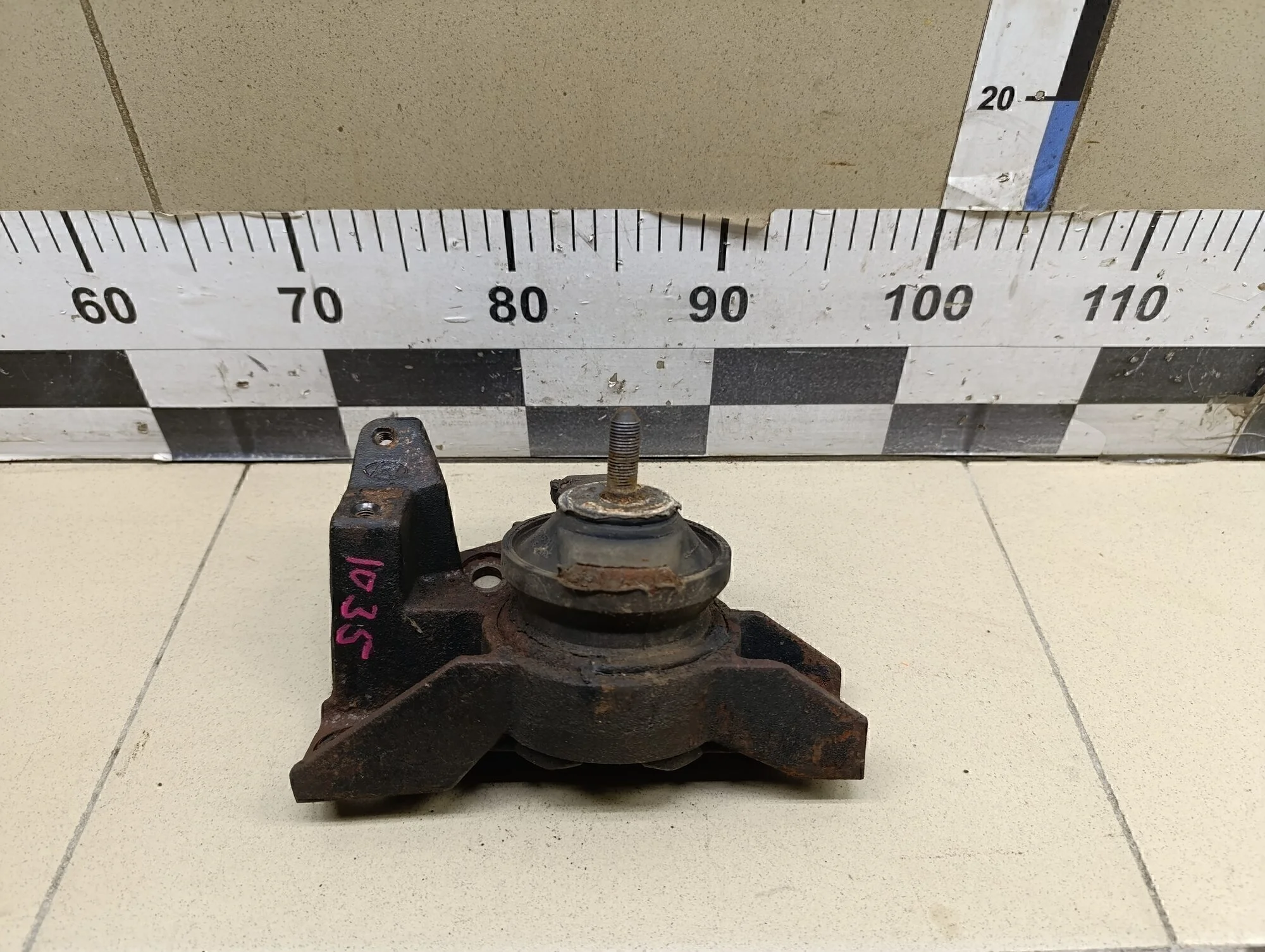 Опора двигателя правая Santa Fe (SM)/ Santa Fe Classic 2000-2012