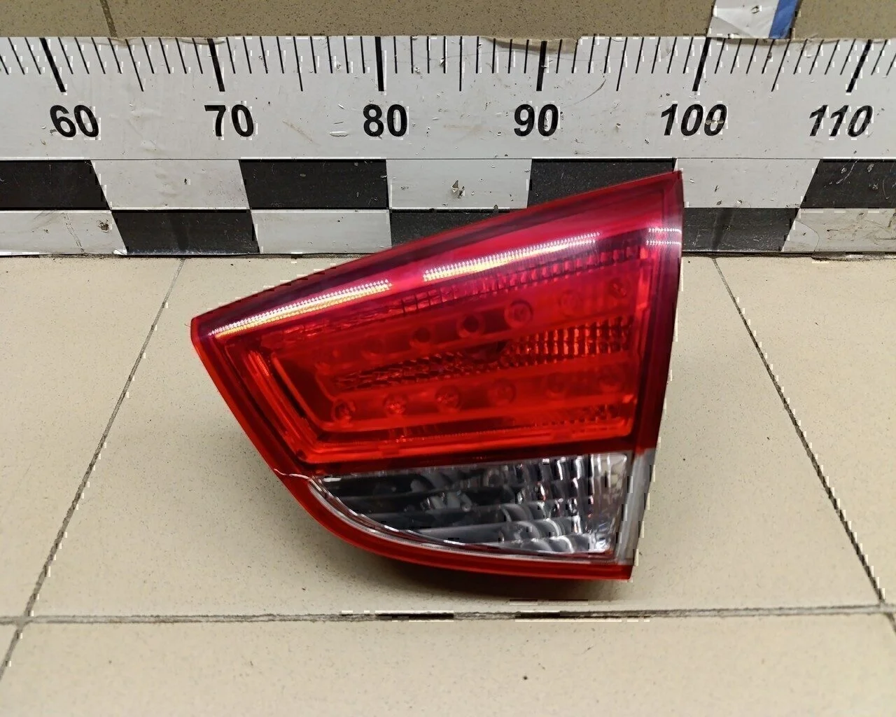 Фонарь задний внутренний правый ix35/Tucson 2010-2015