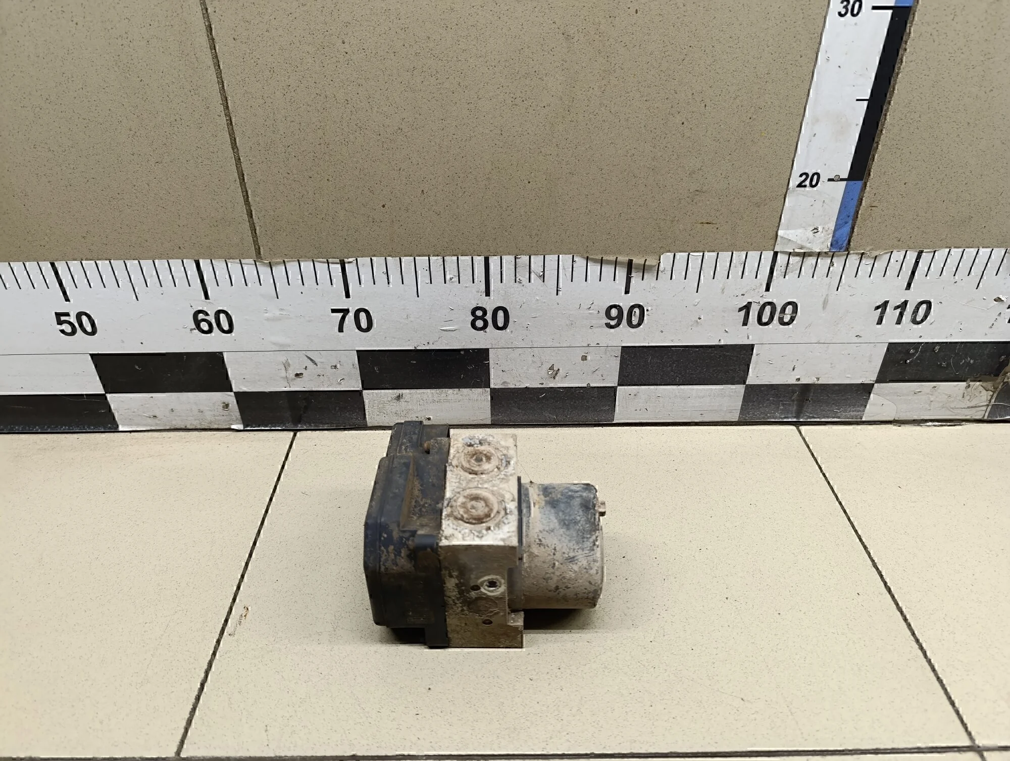 Блок управления ABS Santa Fe (SM)/ Santa Fe Classic 2000-2012