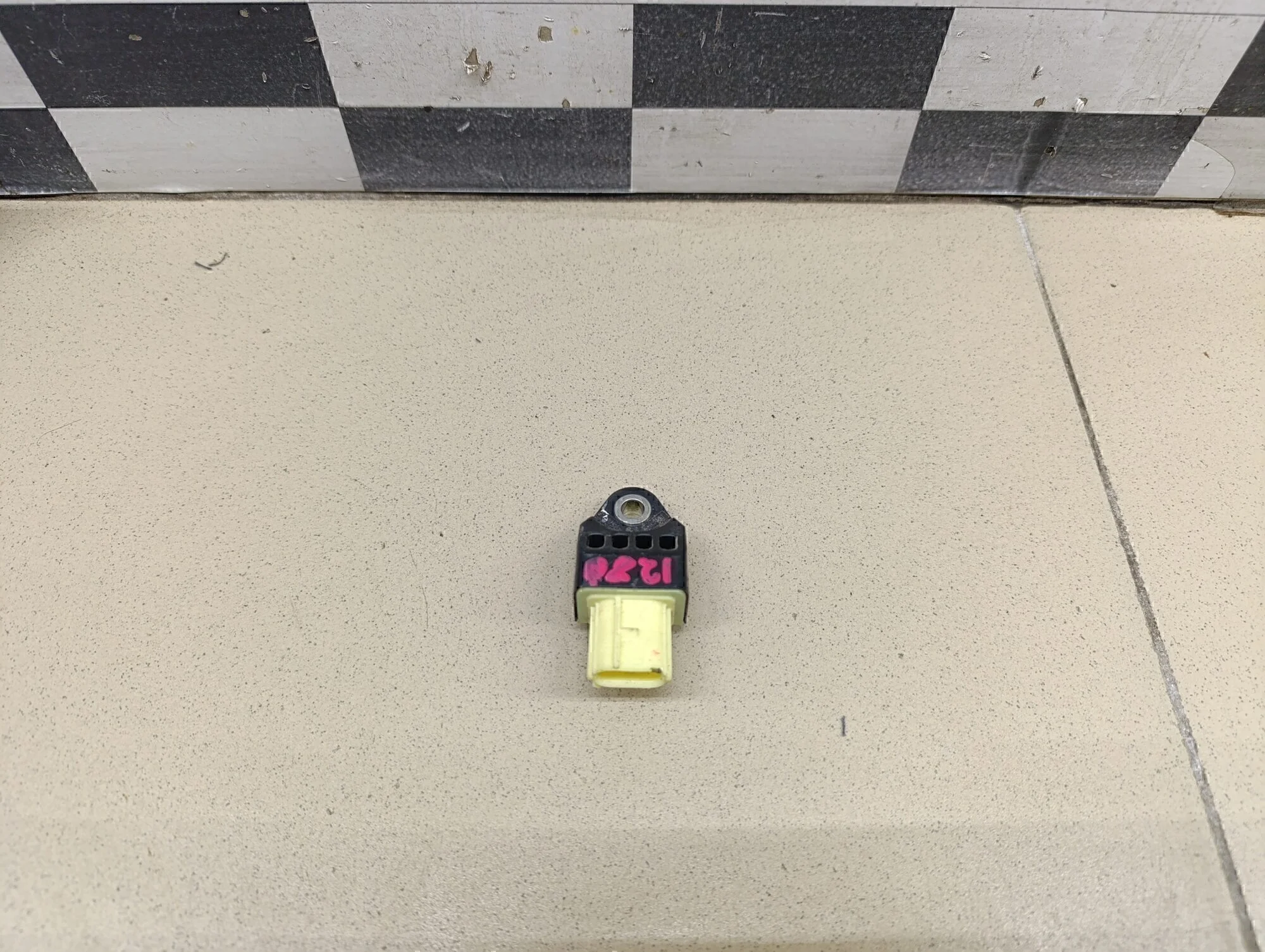 Датчик AIR BAG Forester (S12) 2008-2012