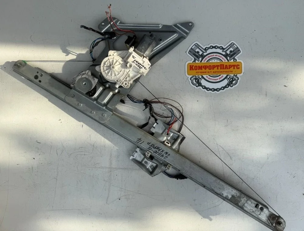 Стеклоподъемник двери электрический Volkswagen Crafter I (2006—2011)