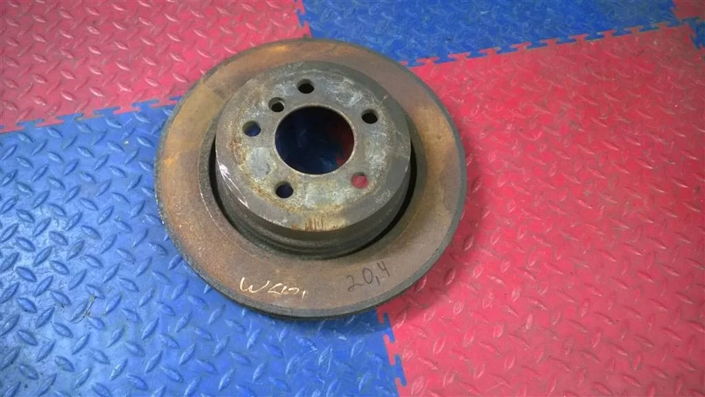 диск тормозной вентилируемый BMW X3 E83  M54B30 231лс 3.0i