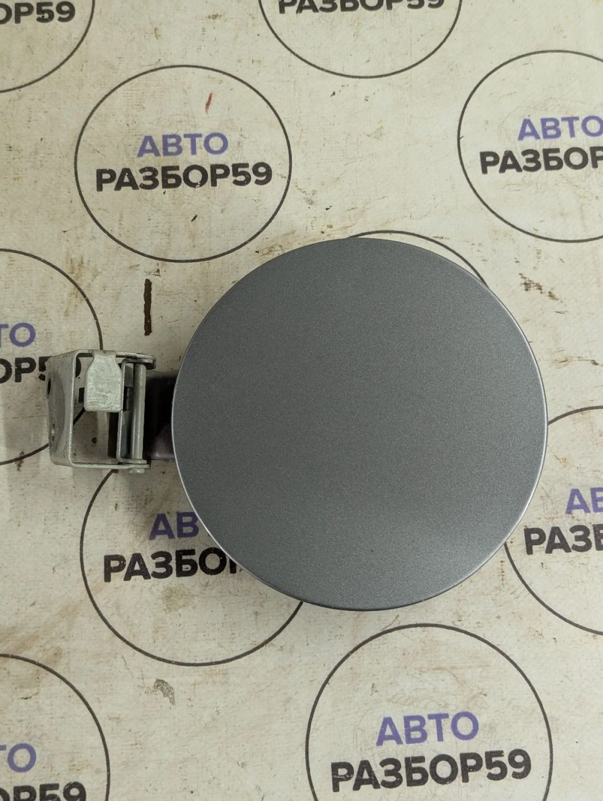 Лючок бензобака Suzuki SX4 I рестайлинг (2009—2014)