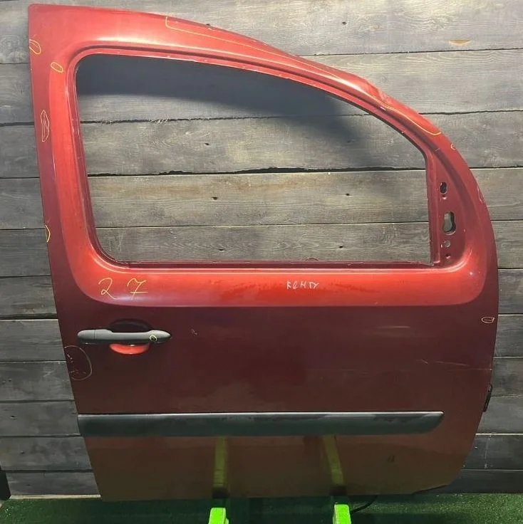 Дверь передняя правая Renault Kangoo 2