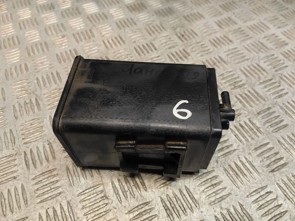 Абсорбер (фильтр угольный) Mitsubishi Lancer IX