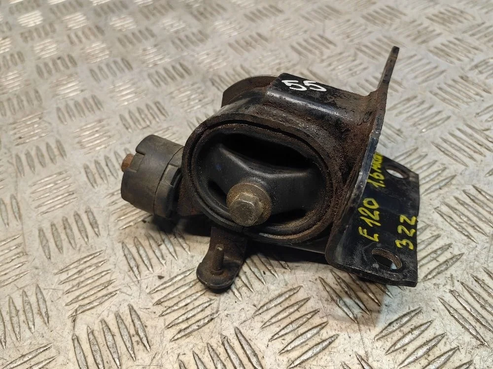 Подушка двигателя Toyota Corolla E120