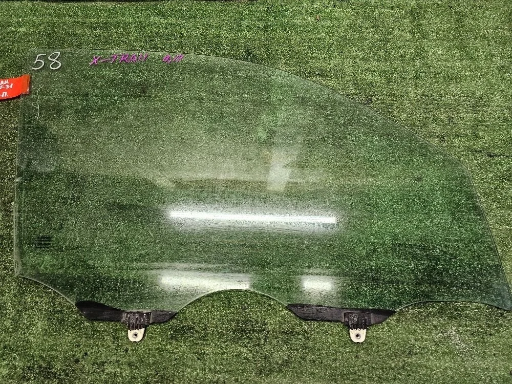 Стекло двери передней правой Nissan X-Trail