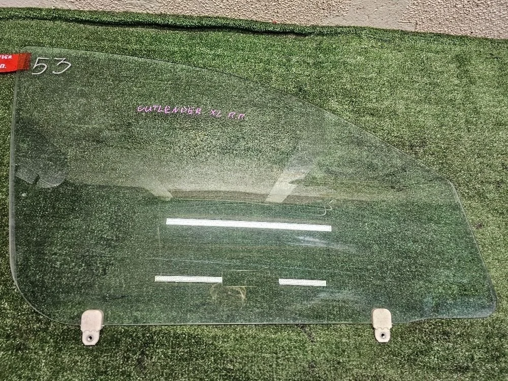 Стекло переднее правое Mitsubishi Outlander XL