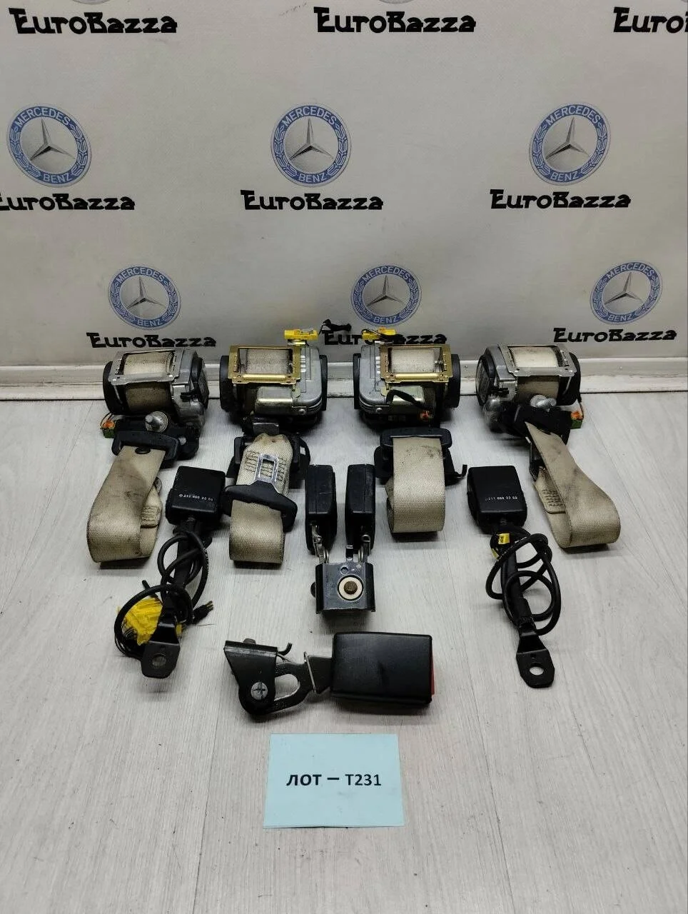 Ремень безопасности Mercedes W211