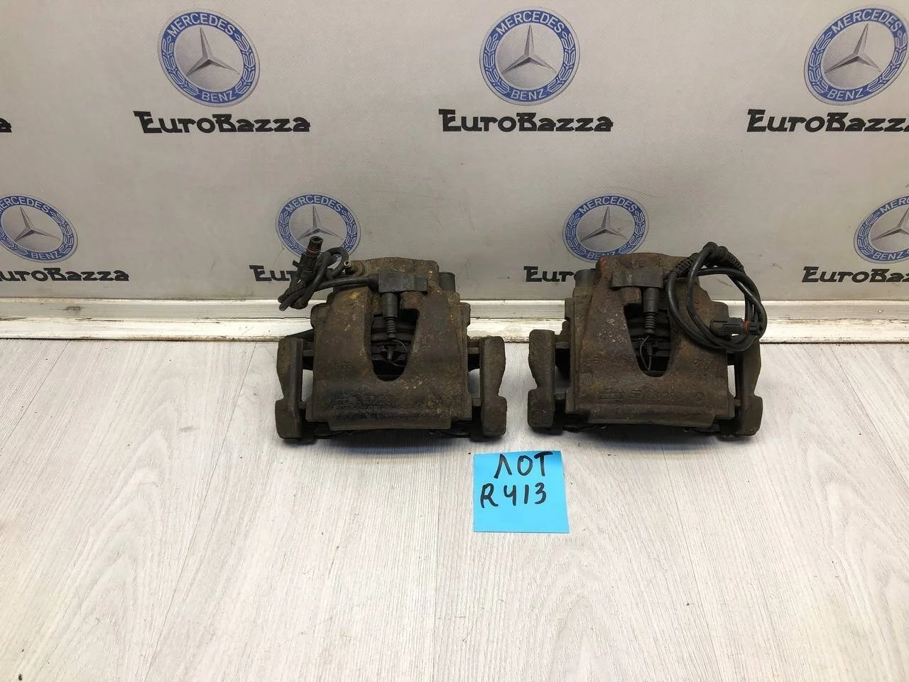 Тормозной суппорт передний Mercedes W170