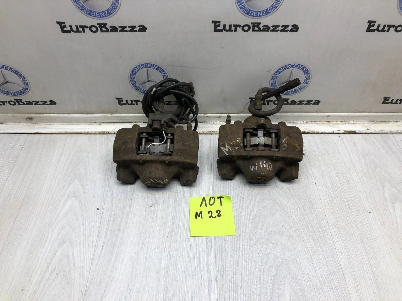 Тормозной суппорт задний Mercedes W140