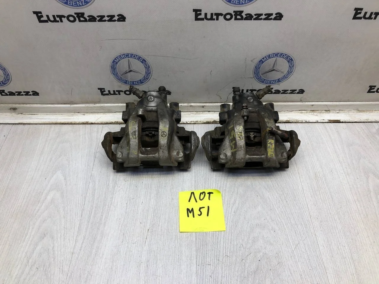 Тормозной суппорт задний Mercedes W212