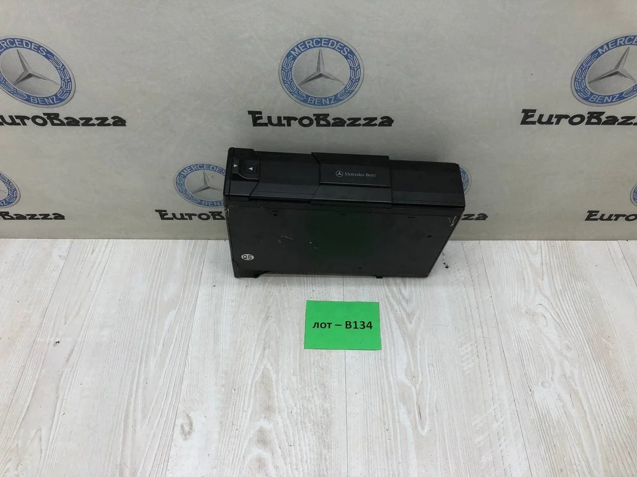 CD-чейнджер Mercedes W215