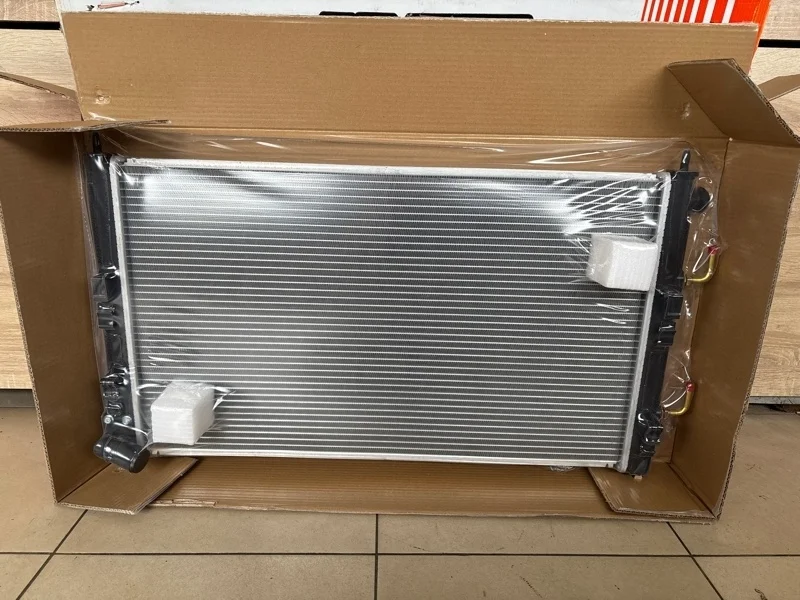 Радиатор ДВС Mitsubishi Lancer 10 2007 MC0001CY CY1A 4A91