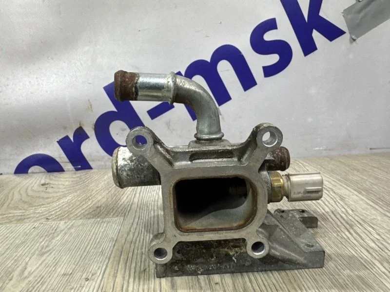 Фланец системы охлаждения FORD MONDEO 4 2007г