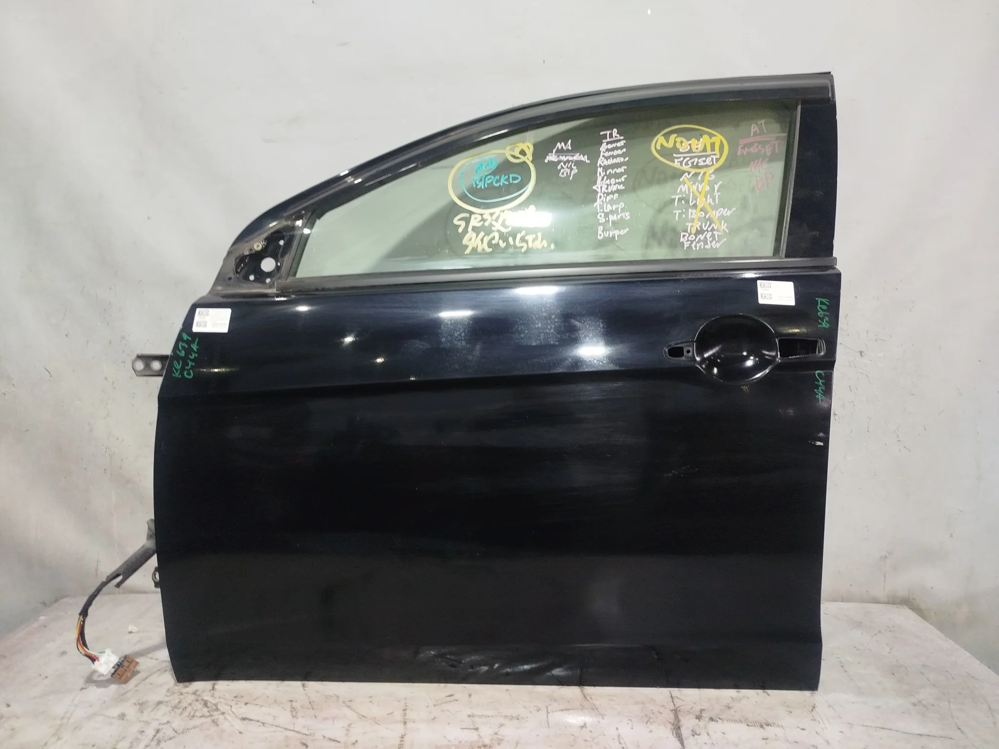 ДВЕРЬ MITSUBISHI GALANT FORTIS LANCER LANCER EVOLUTION CX1A CX2A CX3A CX4A CX5A CX6A... CX9A CY1A CY2A CY3A CY4A CY5A CY6A CY8A CY9A CZ4A 5700A557 ПЕРЕДНЯЯ ЛЕВАЯ черный, X42 KE639