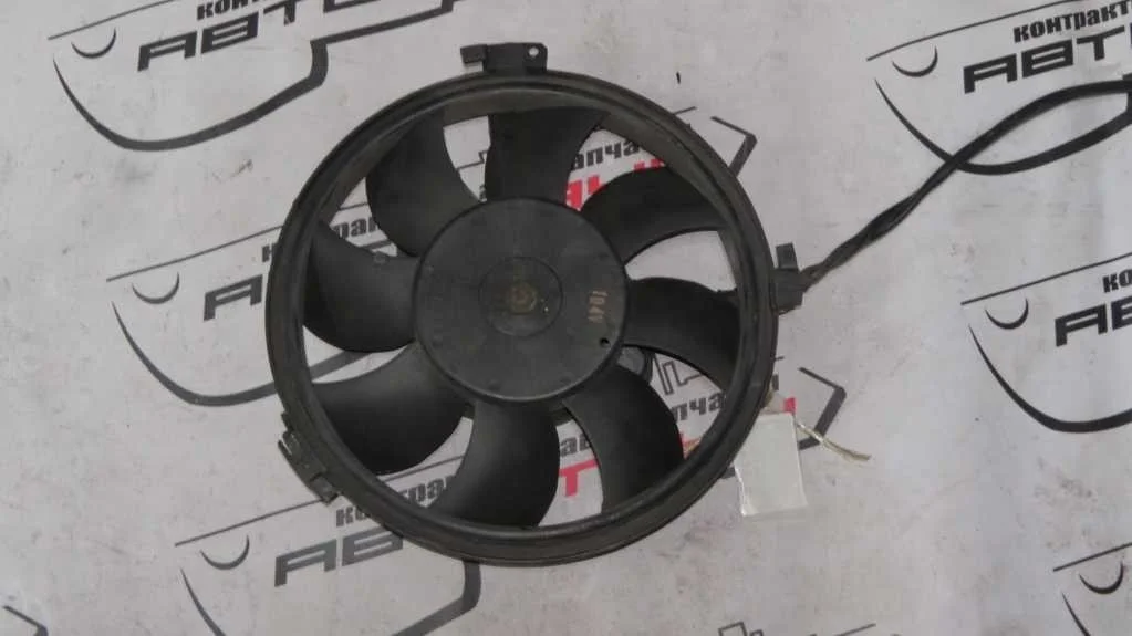 ДИФФУЗОР AUDI VOLKSWAGEN SKODA 4Z7959455