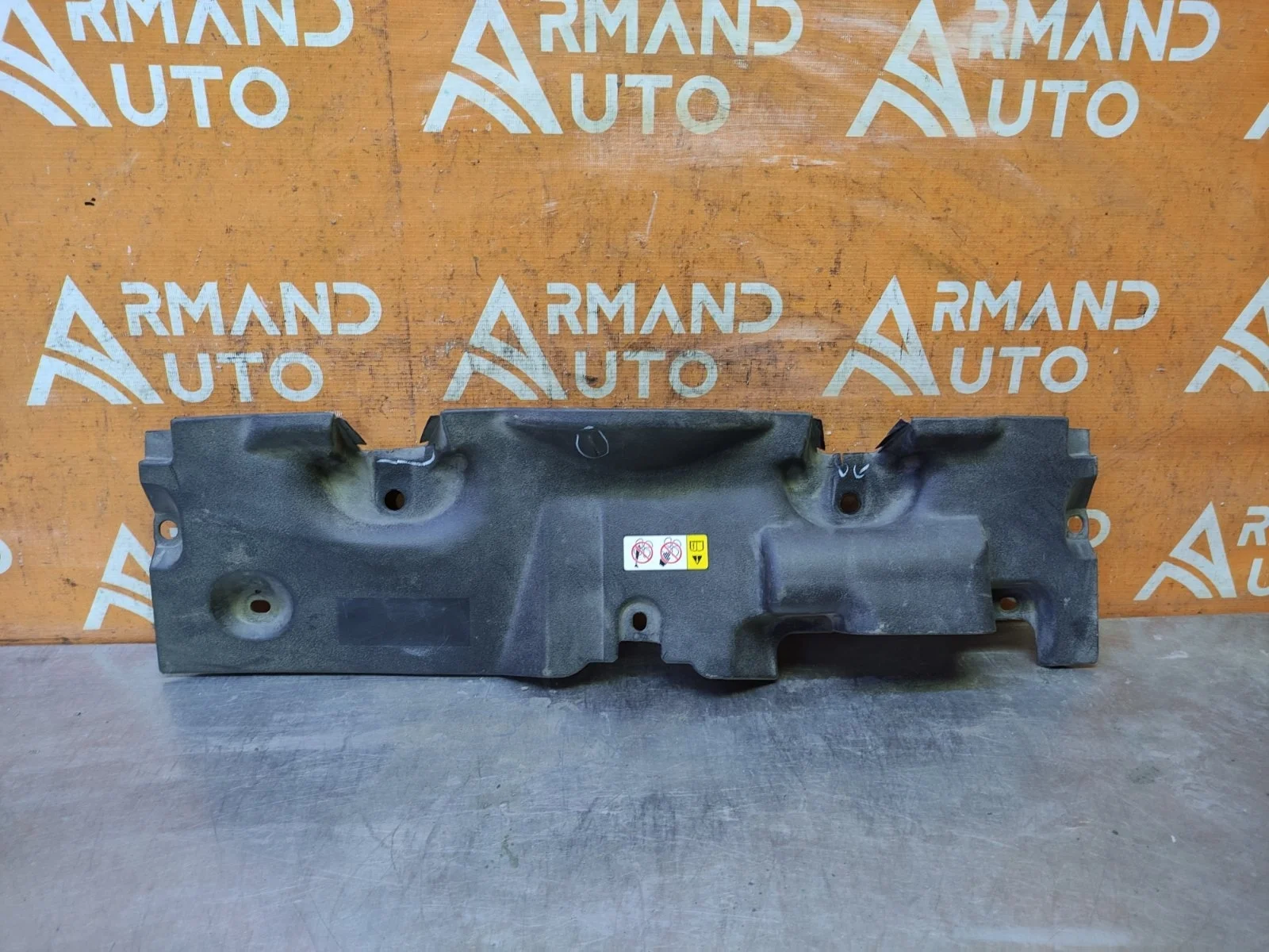 Кожух замка капота Toyota RAV4 2018-нв 5 XA50