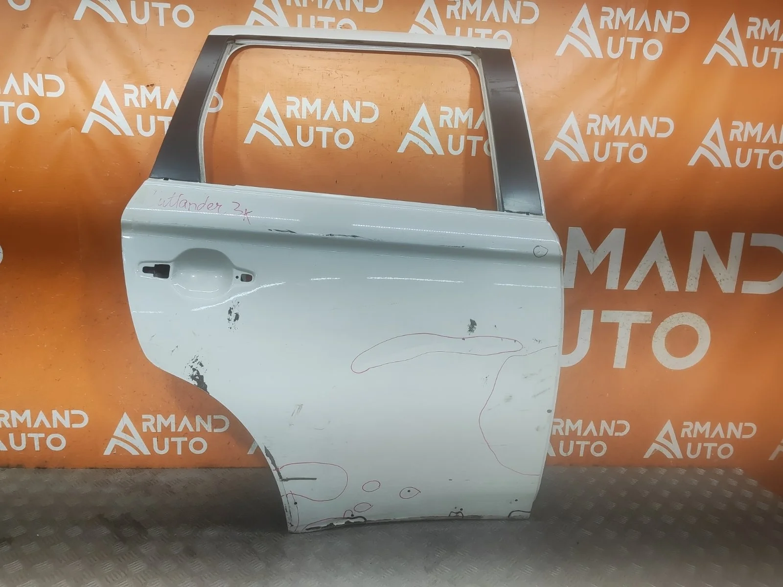 Дверь Mitsubishi Outlander 2015-нв 3