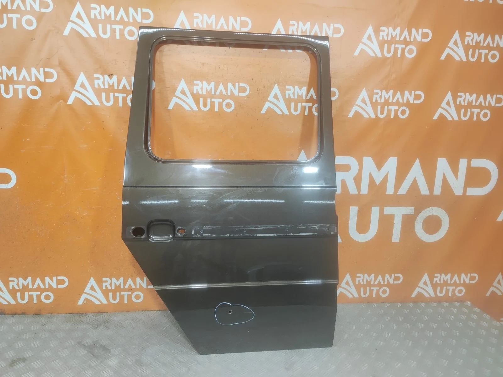 Дверь Mercedes G-Class 1990-2018 W463