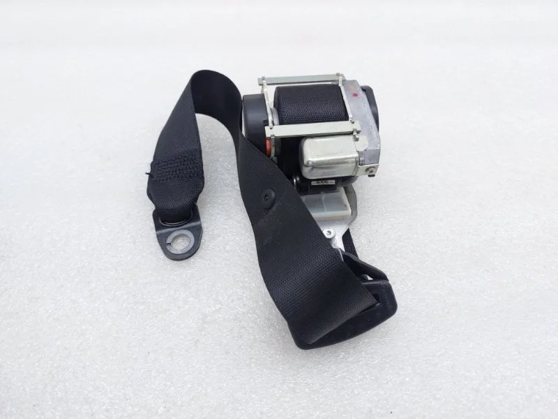 Ремень безопасности пиропатроном Mercedes-Benz GL-Class 2015 W166