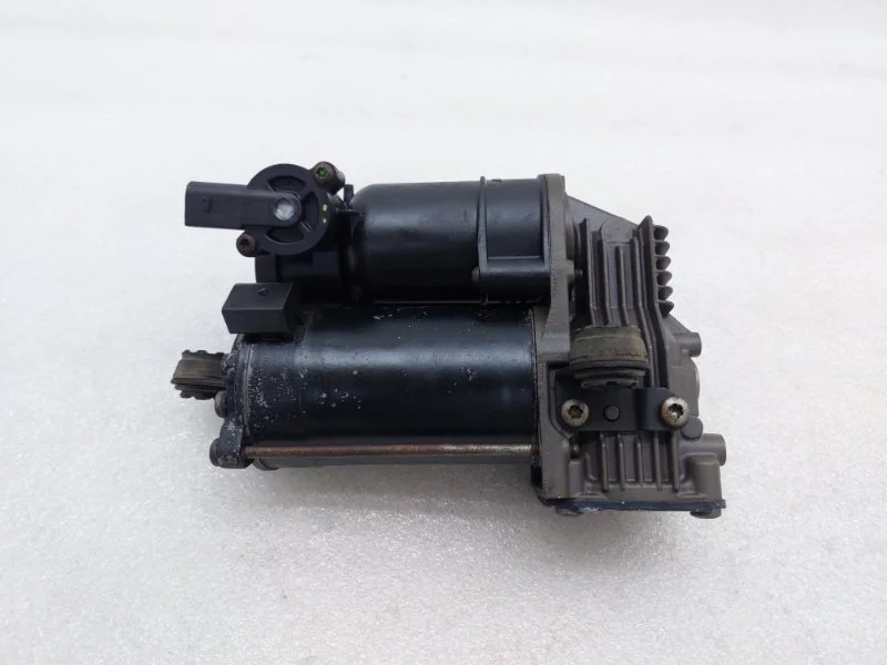 Компрессор пневмоподвески Mercedes-Benz GL-Class 2015 W166