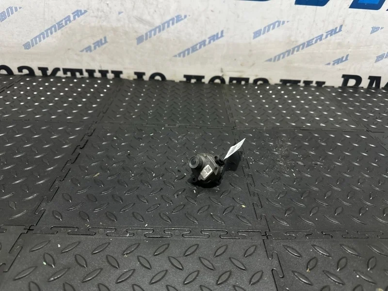 Камера бокового обзора Bmw 535I 66539240352 F07 N55B30A, передняя правая