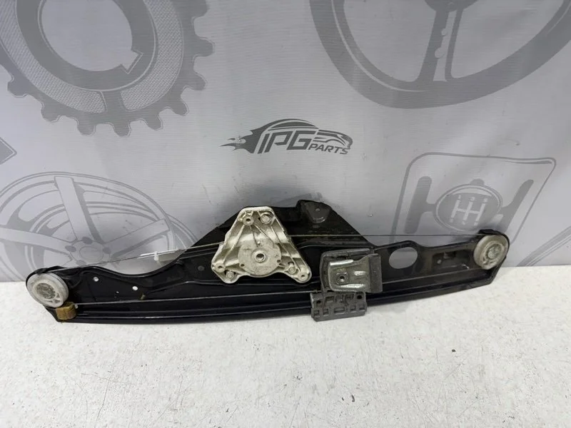 Стеклоподъемник задний левый Mercedes-benz 2007 W211