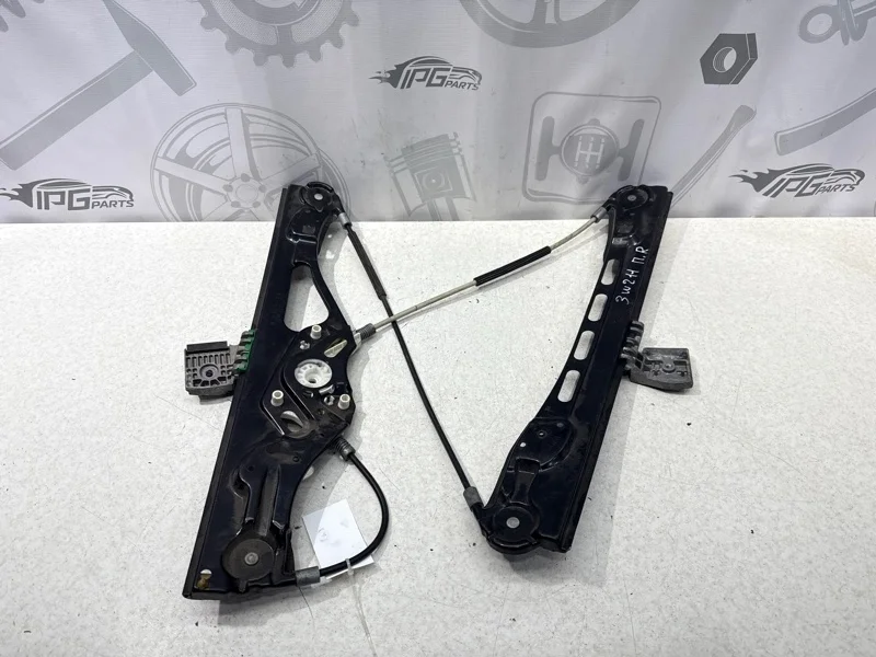 Стеклоподъемник передний правый Mercedes-benz 2005 W211