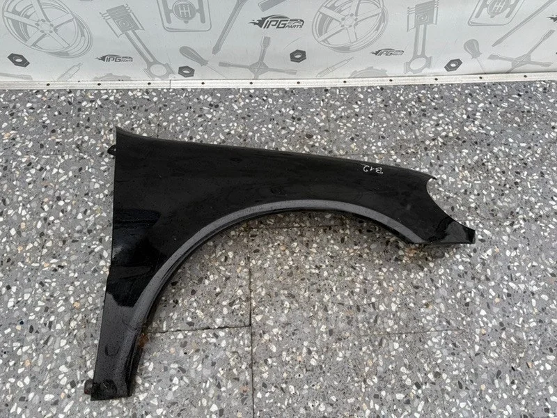 Крыло переднее правое Mercedes-benz ML 2002 W163