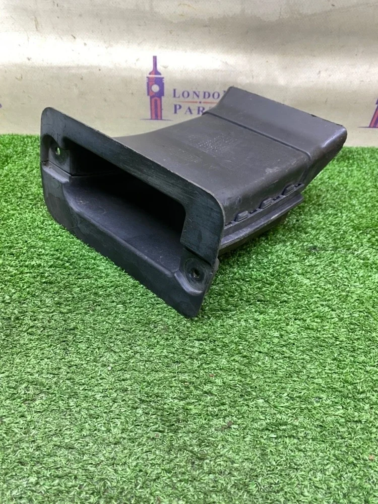 Воздуховод BMW F10