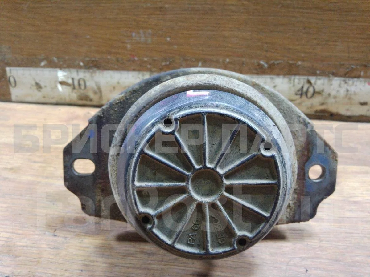 Подушка двигателя Ленд Ровер Дискавери 3