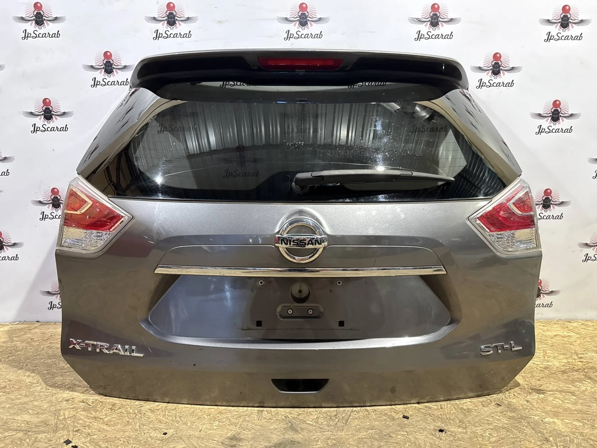 Крышка багажника Nissan X-Trail T32