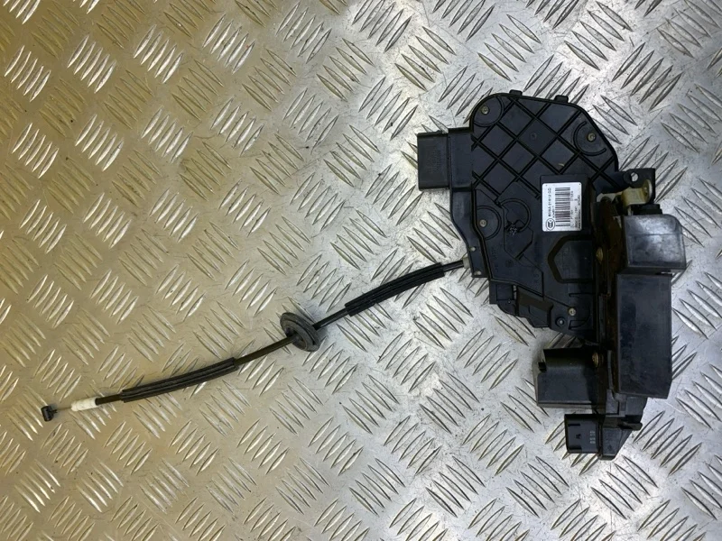 Замок двери передней правой Land Rover Range Rover Sport I 2005-2013 2010 LR013800 3.0 D SDV6
