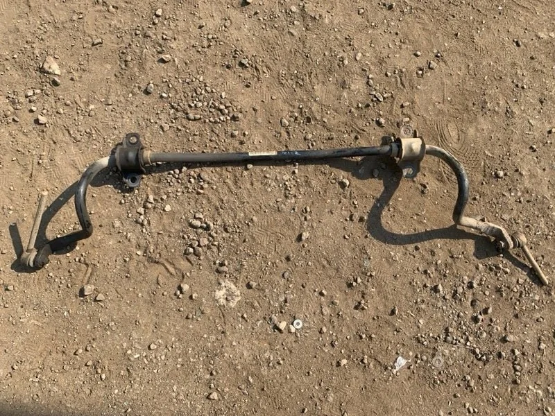 Стабилизатор подвески (поперечной устойчивости) передний Land Rover Freelander Ii (2006-2014) 2011 LR008740 2.2 D 224DT