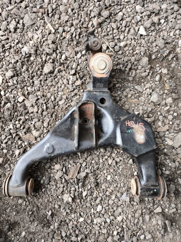 Рычаг передний правый Toyota Hilux (2005-2015) 2014 480680K040 3.0 D 1KDFTV
